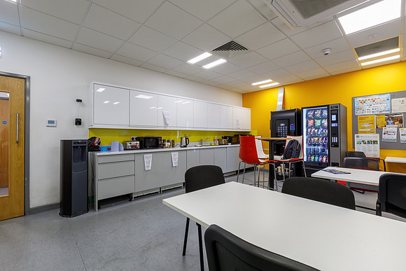 Unit B Axis Park, Slough 059