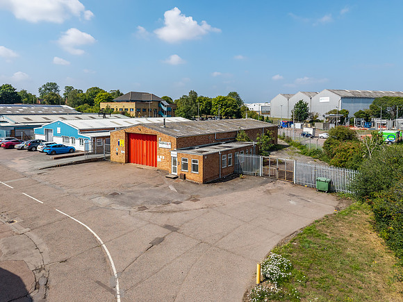 Commerce Way - Leighton Buzzard-148