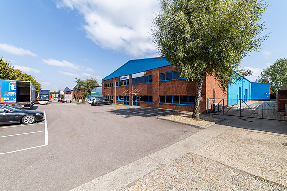 3 Maxted Road 032