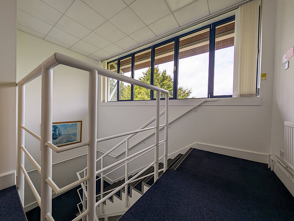 Priory Court Int-11