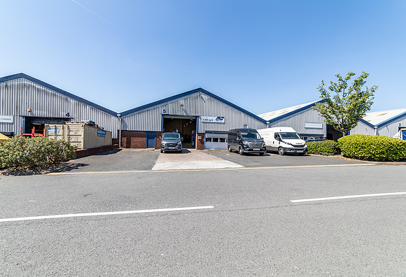 Kelvin Way Industrial - West Brom-137