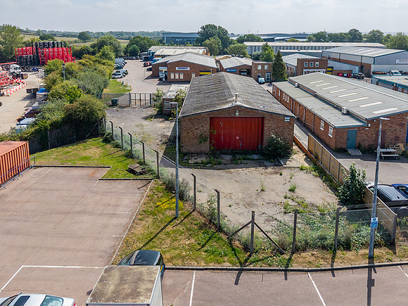 Commerce Way - Leighton Buzzard-155