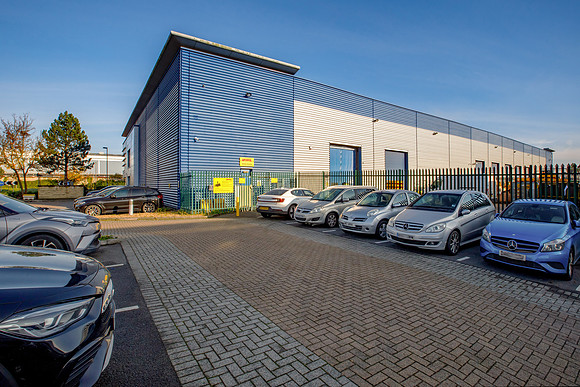 Unit B Axis Park, Slough 032