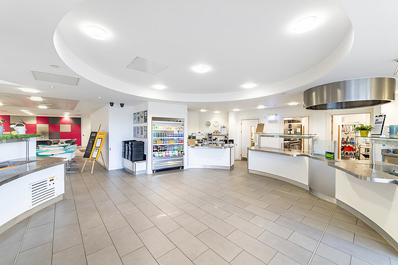 Lancaster_House_Nptn_041