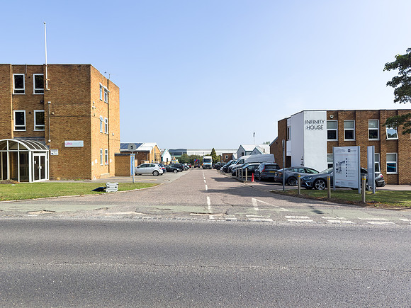 Commerce Way - Leighton Buzzard-11