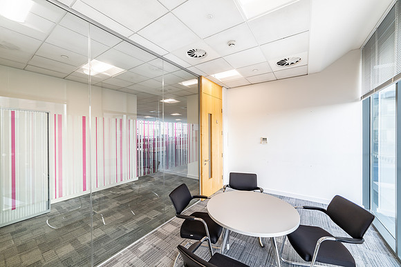 Lancaster_House_Nptn_019