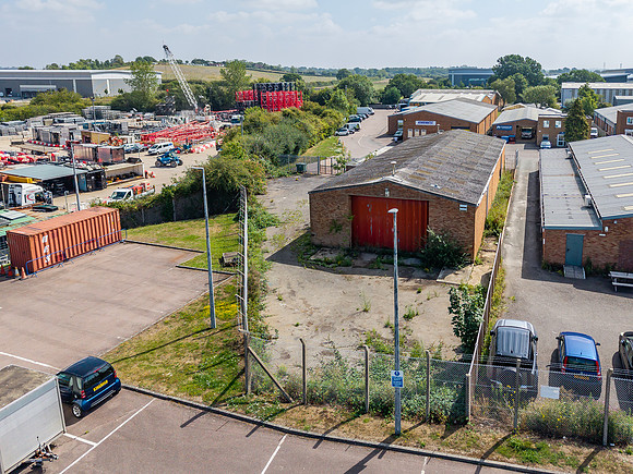 Commerce Way - Leighton Buzzard-157