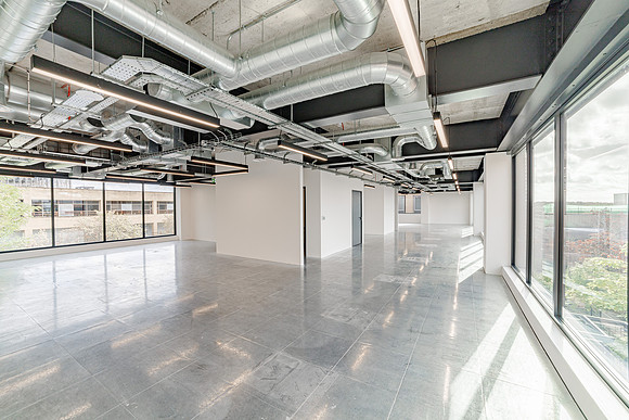 602 South Seventh St 050