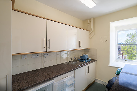 Kempston Manor 006
