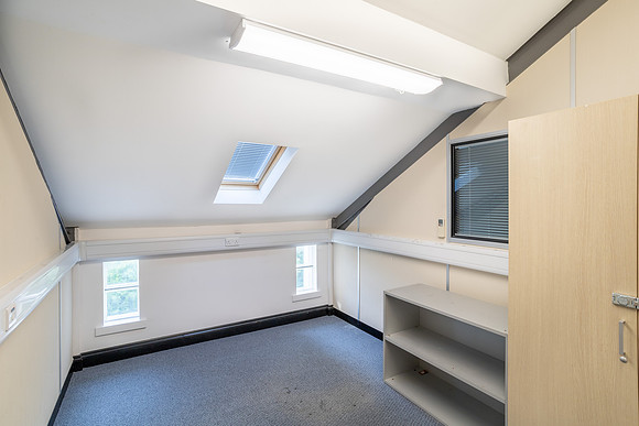 Kempston Manor Part 2-12
