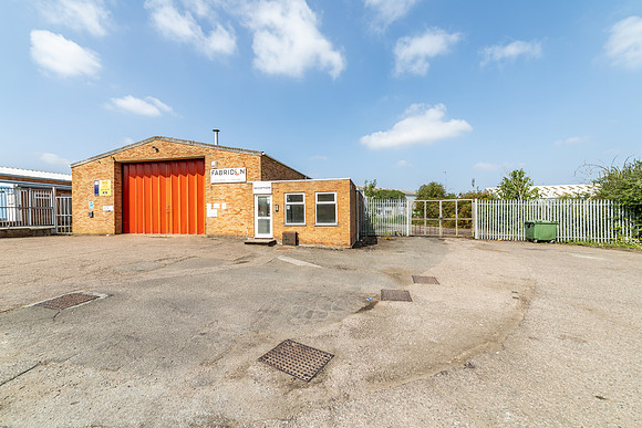 Commerce Way - Leighton Buzzard-23