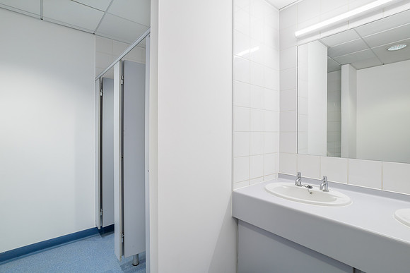 Unit 260 Centennial Park Elstree-23