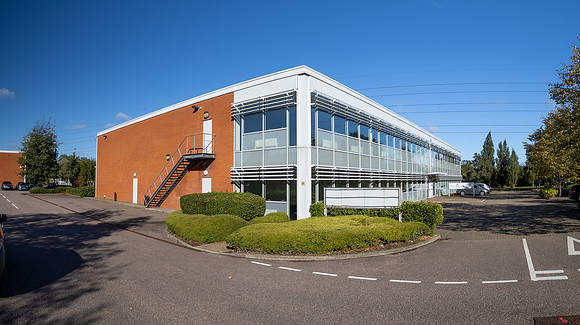 Unit 260 Centennial Park Elstree-8