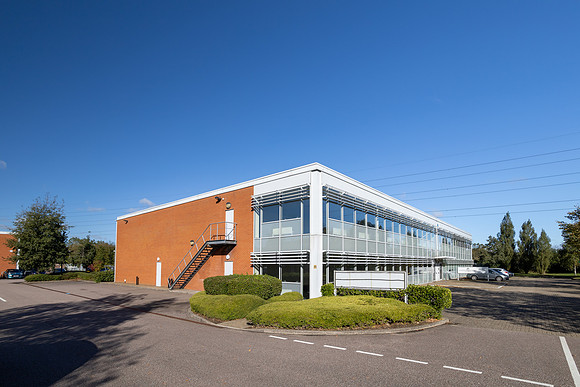 Unit 260 Centennial Park Elstree-5