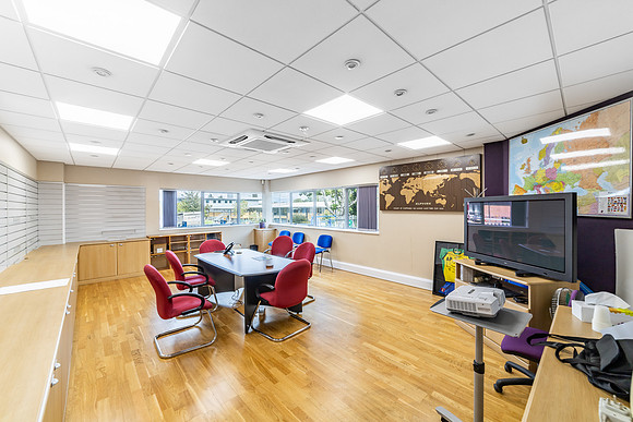 Rhodes Way_Watford_111