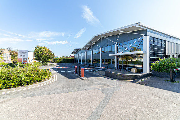 Centro (Unit 3) 100