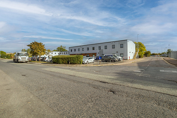 Highbourne and Eldon House - Crick-66