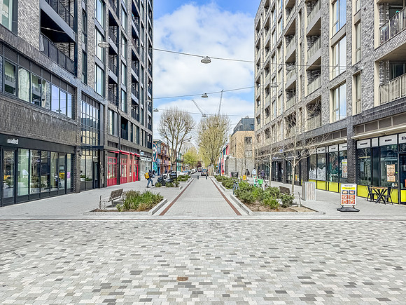 Aberfeldy_Sq_090