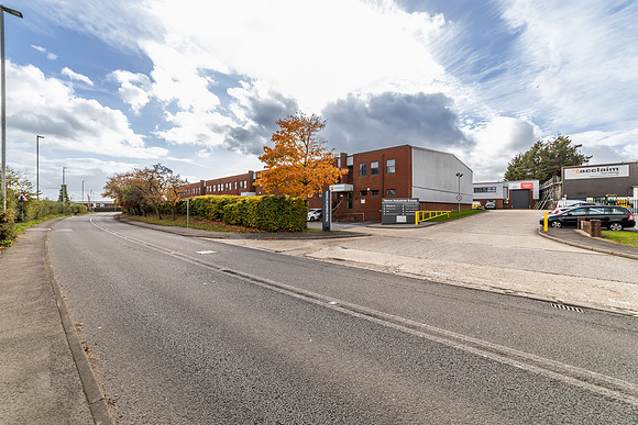 Heron Industrial Estate - Reading-95