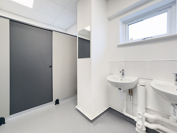 Heron Industrial Estate - Reading-125