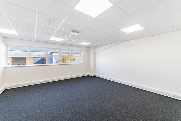 Heron Industrial Estate - Reading-166