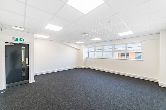 Heron Industrial Estate - Reading-167