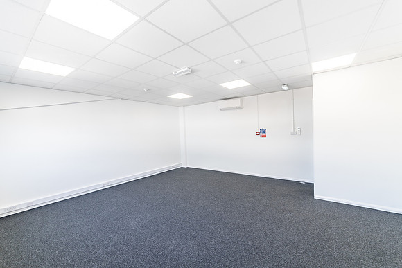 Heron Industrial Estate - Reading-169