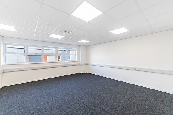 Heron Industrial Estate - Reading-174