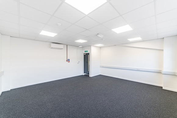 Heron Industrial Estate - Reading-176