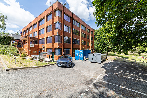 Pyramid Close - Weston Favell-102