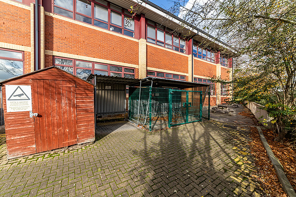 Henderson_House_019