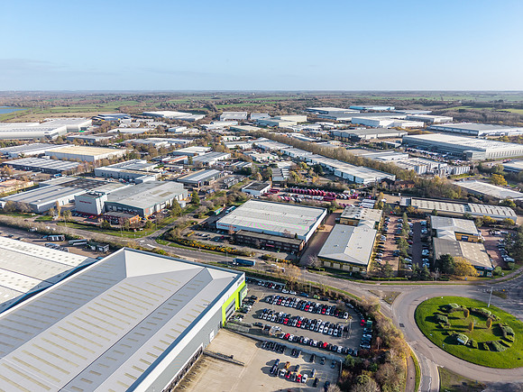 1 Rhosili Road - Brackmills 027