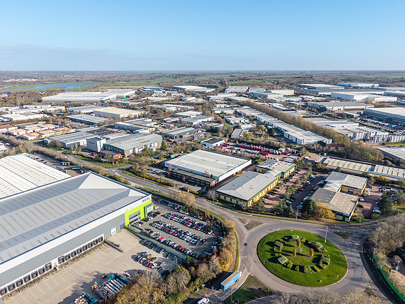 1 Rhosili Road - Brackmills 028