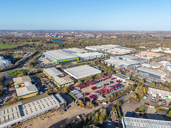 1 Rhosili Road - Brackmills 034