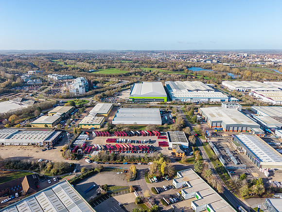 1 Rhosili Road - Brackmills 036