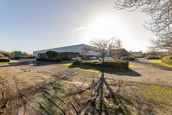 1 Rhosili Road - Brackmills 087