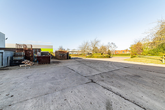 1 Rhosili Road - Brackmills 093
