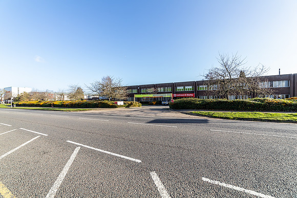 1 Rhosili Road - Brackmills 102