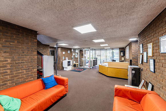1 Rhosili Road - Brackmills 125