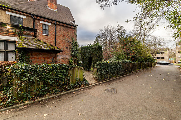Southend Road, Beckenham 128