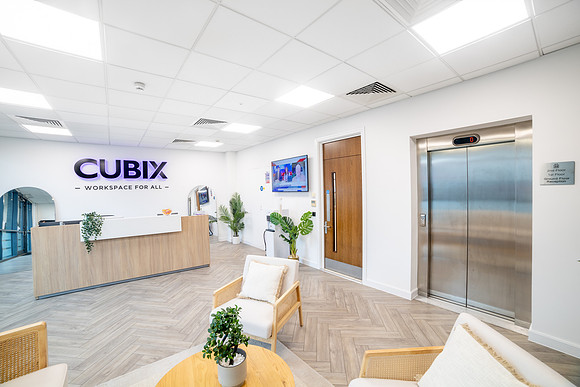 Cubix - Elstree-97-2