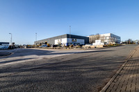 Unit 5 Deltic Trade Park - MK-16