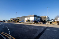 Unit 5 Deltic Trade Park - MK-17