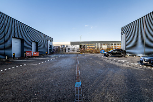 Unit 5 Deltic Trade Park - MK-39
