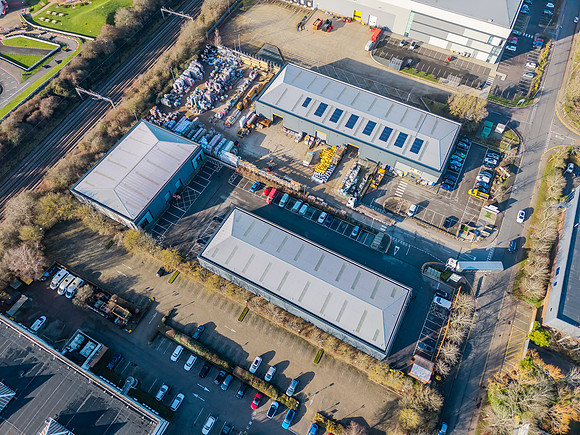 Unit 5 Deltic Trade Park - MK-54