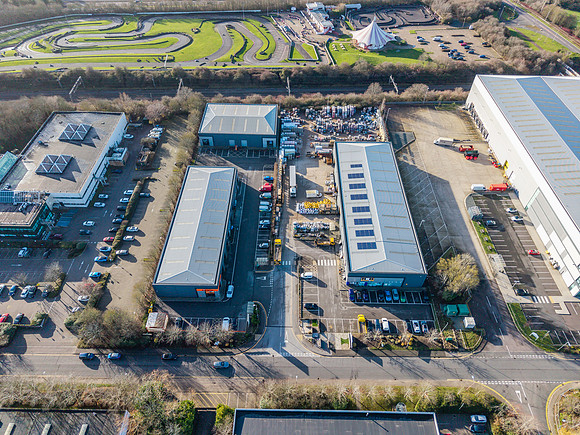 Unit 5 Deltic Trade Park - MK-68