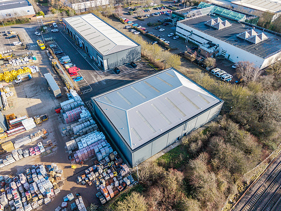 Unit 5 Deltic Trade Park - MK-83