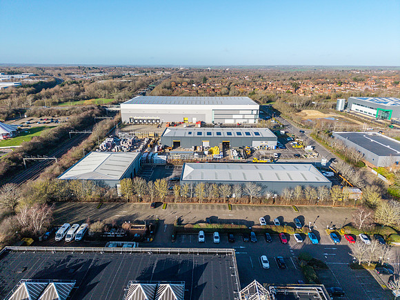Unit 5 Deltic Trade Park - MK-85