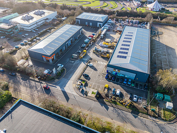 Unit 5 Deltic Trade Park - MK-92