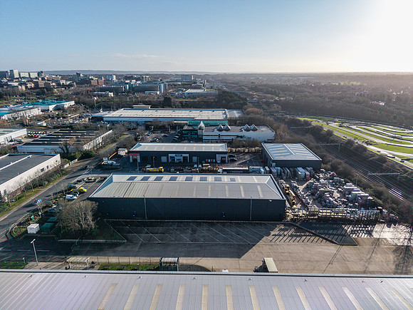 Unit 5 Deltic Trade Park - MK-98